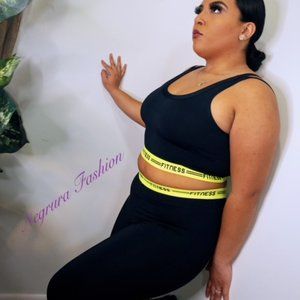 Two-Piece Knee-length Sports Wear